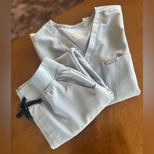 listing-status-banner